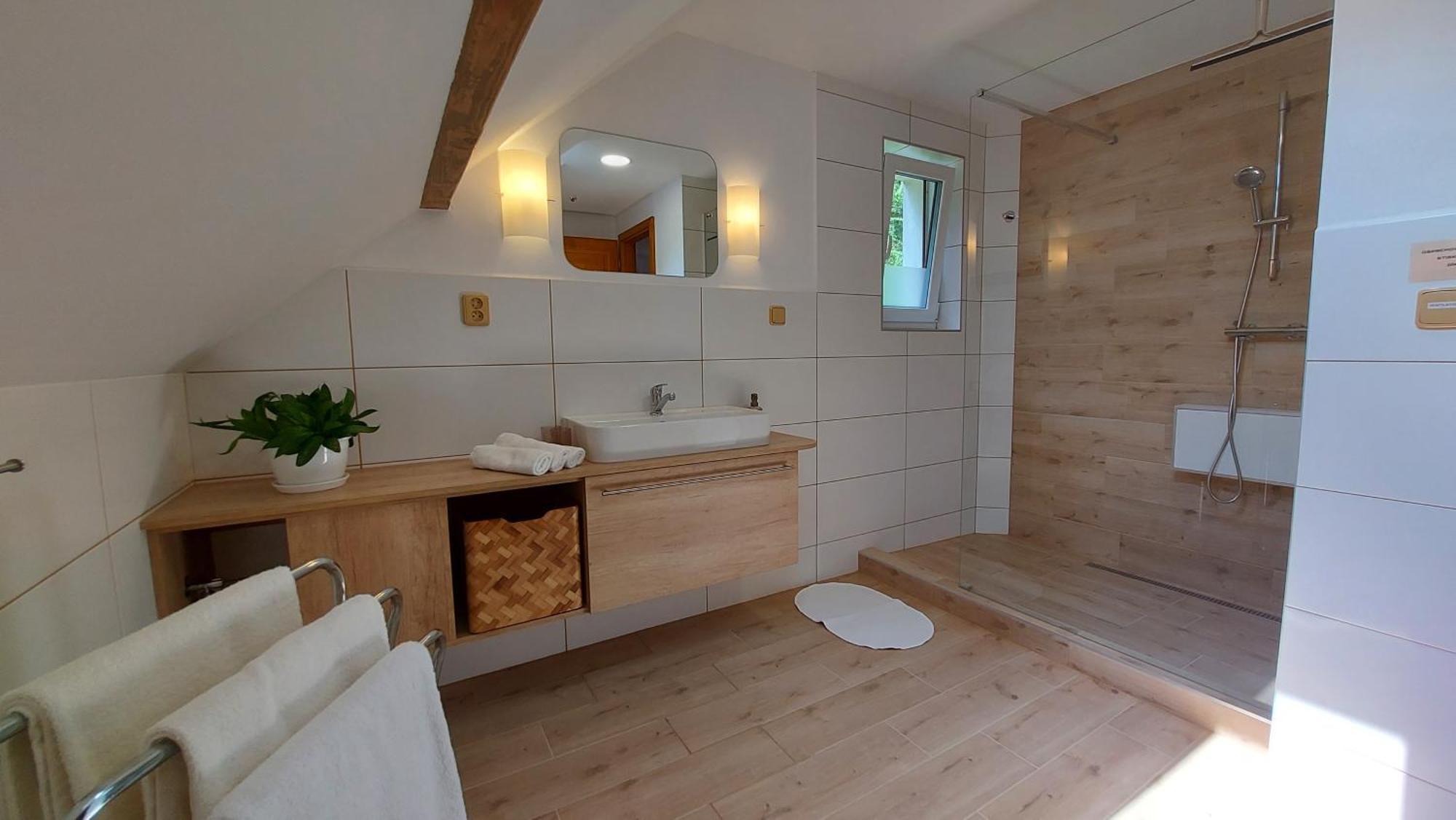 Apartmany Pod Lesem Rodvinov Ngoại thất bức ảnh